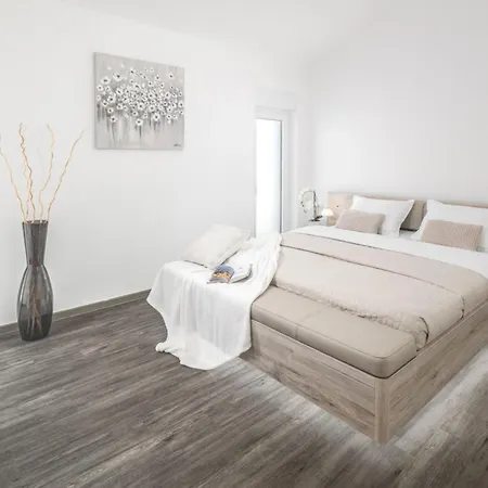 Villa Freya By Interhome *