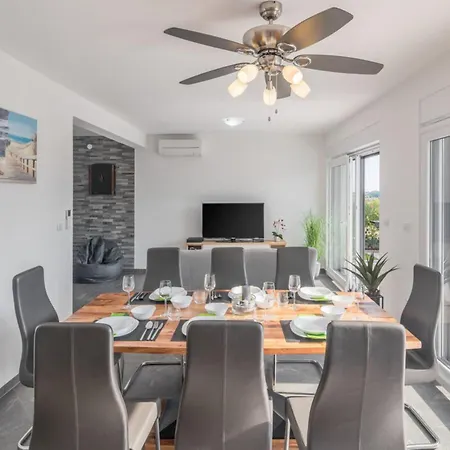 Freya By Interhome Villa *