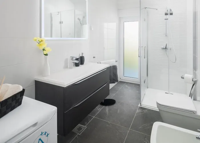 Freya By Interhome Vila