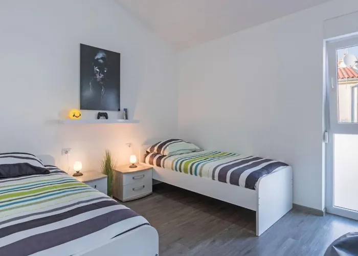 Freya By Interhome Vila *